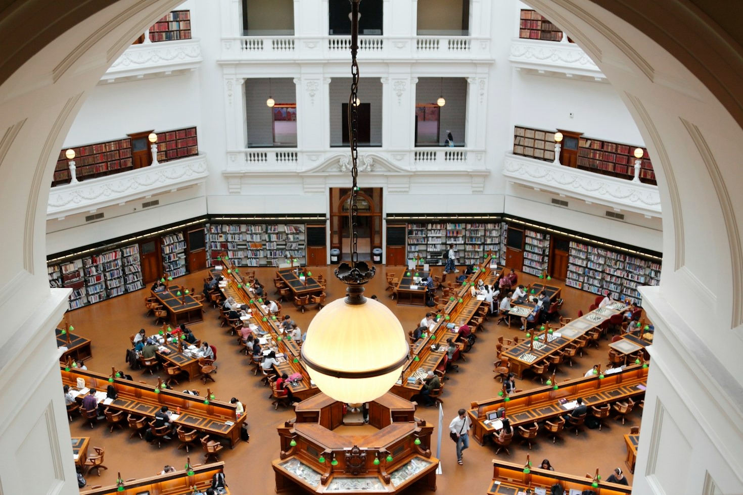 Scholarly Debates Surrounding Eschatological Interpretations and Texts