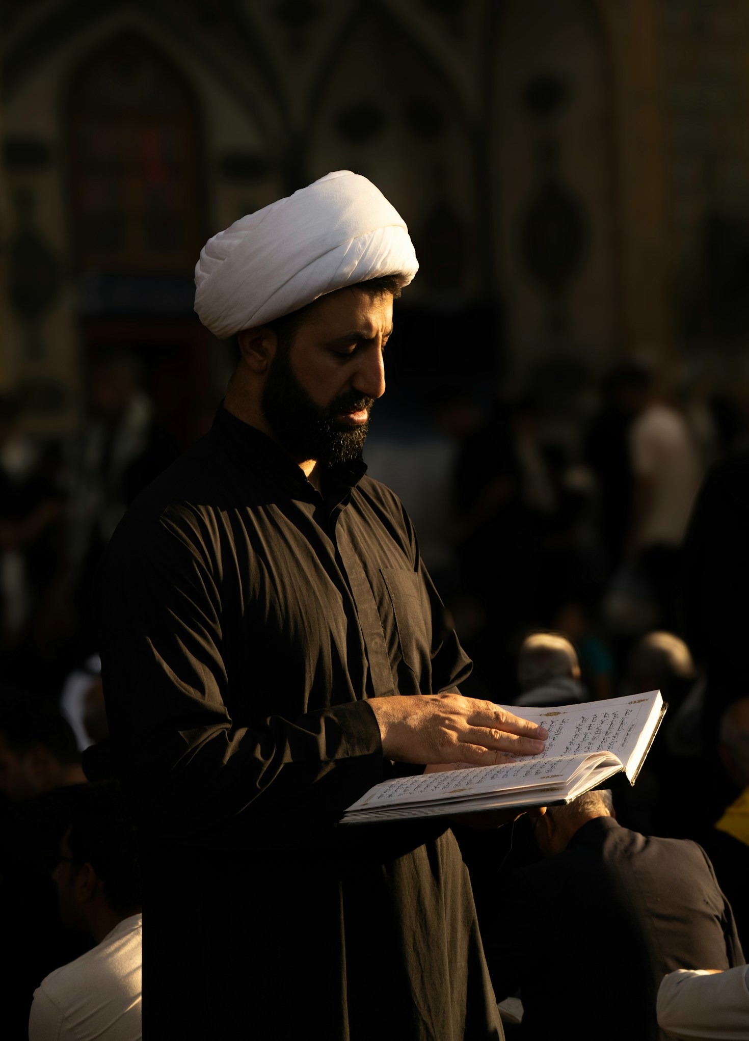 The Descent of Isa and His Promised Role